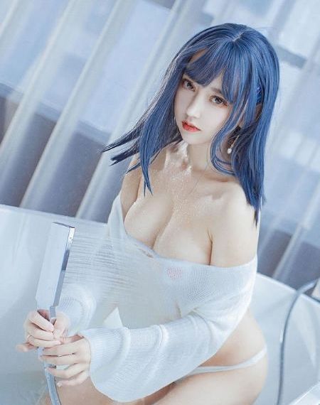 巜电车痴汉被爆乳女学生打扑克_剧情片电影完整版